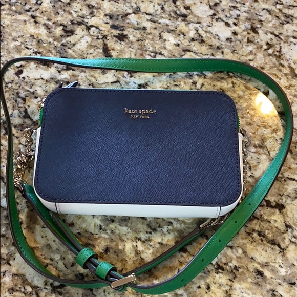 Kate Spade Wallet Crossbody - Picture 1 of 3